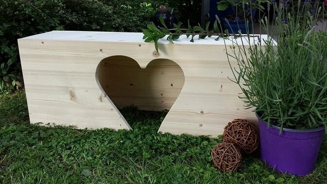 Tunnel aus Holz für Kaninchen